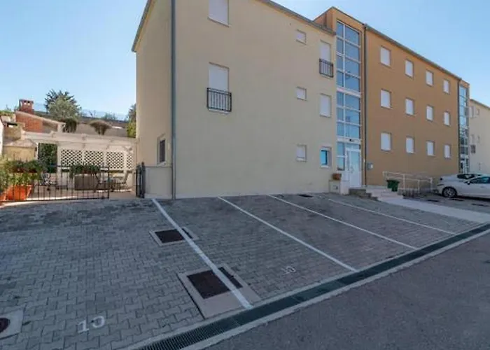 Apartamento Luxury Luma With Jacuzzi Seget Vranjica